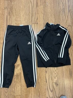 adidas Black and White Kids Zip-Up Track Jacket with Matching Pants size 4T